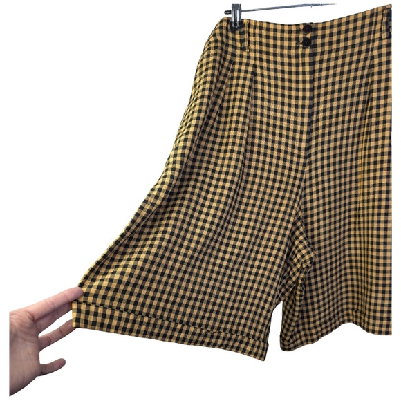 Vintage High Waist Gingham Wide Leg Culotte Shorts | Punk Alt Goth | Size Large - Picture 5 of 8